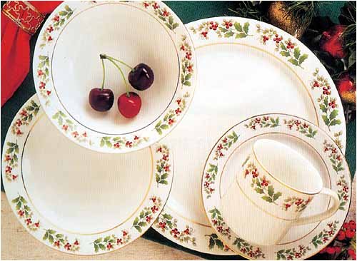 Buy Holiday Gold Collection 40 Piece Dinnerware