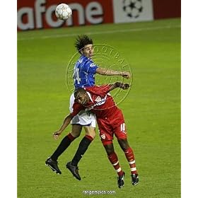 Soccer - Champions League - Game One - Rangers v VfB Stuttgart - Group E- Ibrox Framed Prints