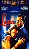 Revue Fox Pathé Europa  / Laura