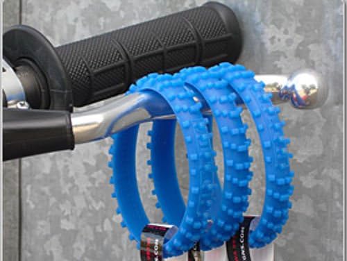 SET OF FIVE GLOW BLUE KNOBBY DIRTBIKE TIRE WRISTBAND MOTO X bracelet mx yzf yfz