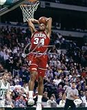 Charles Barkley Autographed Philadelphia 76ers 8x10 Photo