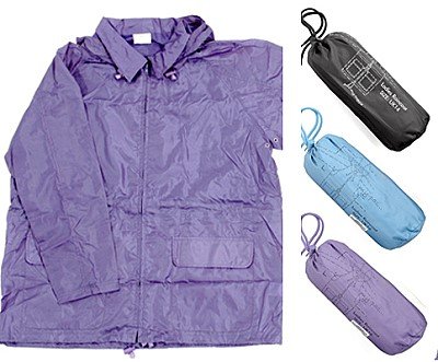 Ladies Raincoat / Mac in a bag