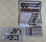 Review   / 32 Piece Kitchen Knife Home Starter Set