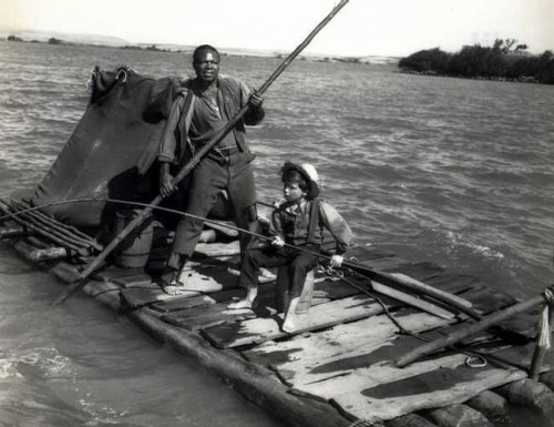 Cover image : Jim And Huck Finn Going Down River, Art Poster by Hoch Hollywood Collection, size 10
