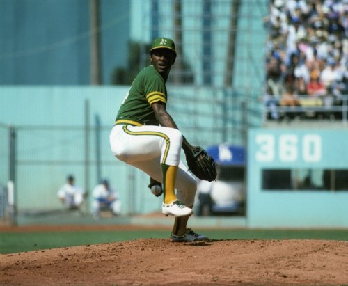 VIDA BLUE OAKLAND ATHLETICS 8X10 SPORTS ACTION PHOTO (2)