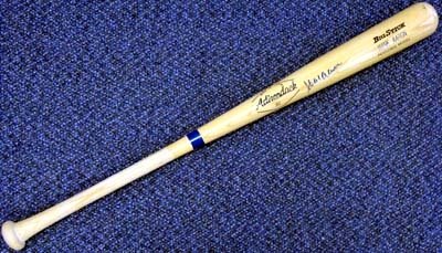 Hank Aaron Autographed/Hand Signed Adirondack Big Stick Bat PSA/DNA #K07390