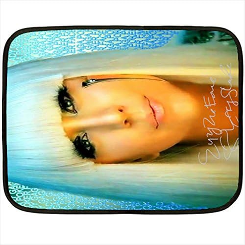 Womens Lady gaga Fleece Blanket Mini