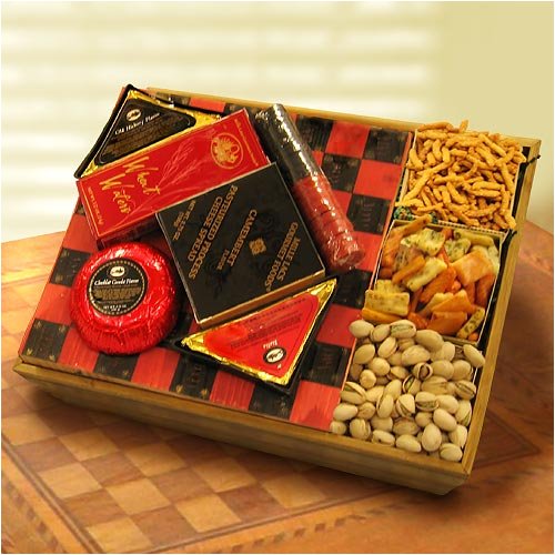 Game and Snacks Gift Set by Great Earth Market
