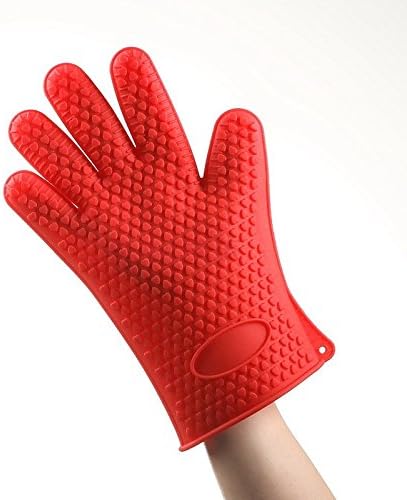 Chaohui Heat Protection Mitt - BBQ Gloves Heat Resistant - Insulated Food Gloves - Food Grade Silicone Grill Gloves - BBQ Meat Gloves - Best Gift Buy for Silicone Cooking Gloves for Indoor and Outdoor Cooking for Women or Men - Heat Proof Non-slip Oven Gloves - Potholders - Non-stick Grip for Carrying Hot Baking Trays or Pots - Baking Gloves - Cooking Gloves - Perfect BBQ Glove or Pork Handling Meat Pulling - Camping or Cooking Meat on a Spit or BBQ Glove - Top Selling Waterproof and Dishwasher Safe - Multi Purpose Kitchen Gloves - FDA Approved Food Grade Silicone - BBQ Pals 100% Money Back Guarantee (red)