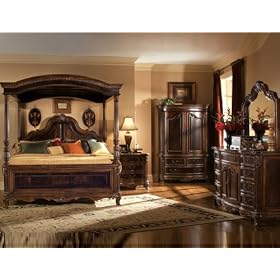 Pulaski St. Raphael 4 Poster Canopy Bed