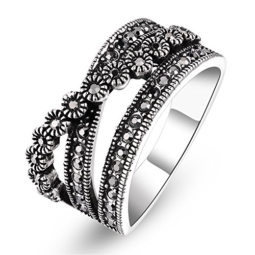 Mytys Retro Vintage Chic White Gold Plated Gray Marquise Crystal Tiny Roses Cocktail Ring