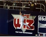 Paul O'Neill New York Yankees - 1998 Catch - 16x20 Autographed Photograph
