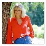 Linda Evans Color Matte Photograph - 12x12 Inches