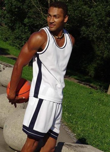 Sport-Set Basketball - Komplett-Set mit Trikot + Short - snow