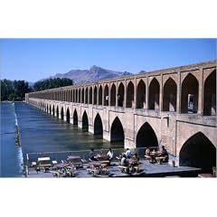 Poster 60 x 40 cm - "People at tea house by Si o Se Bridge." von Martin Moos / Lonely Planet Images - auch in anderen Gr��en und als Leinwandbild erh�ltlich