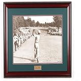 5181nX5gR8L. SL160  Golf, Gifts, & Gallery 2802F Ben Hogan Famous One Iron Shot Framed Photography Print