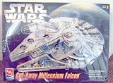 AMT Star Wars Cut-Away Millennium Falcon Model Kit