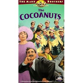 Cocoanuts [VHS]
