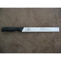 The Pampered Chef Serrated Bread Knife