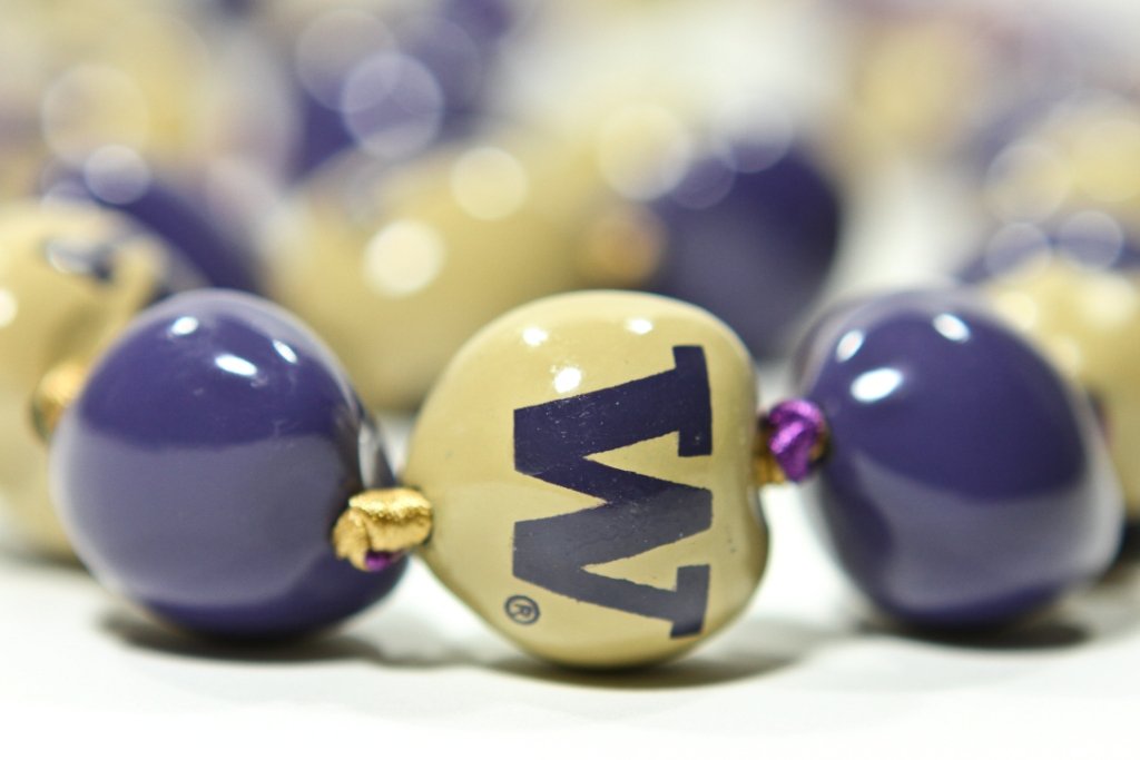 Amazon.com: NCAA Washington Huskies Go Nuts Kukui Nut Lei Necklace ... Amazon.com: NCAA Washington Huskies Go Nuts Kukui Nut Lei Necklace ...