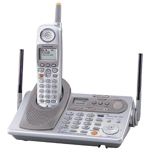 Remanufactured Panasonic KX-TG5471S 5.8 GHz FHSS GigaRange Digital Cordless Phone System with Dual Keypads and Digital Answering System