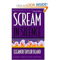 Scream in Silence (Marti MacAlister Mysteries)
