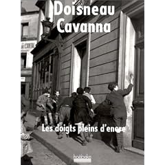 Les doigts pleins d'encre