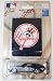 New York Yankees Replica Die Cast Vehicle 1:64 - Ford Mustang + Team Logo Sticker