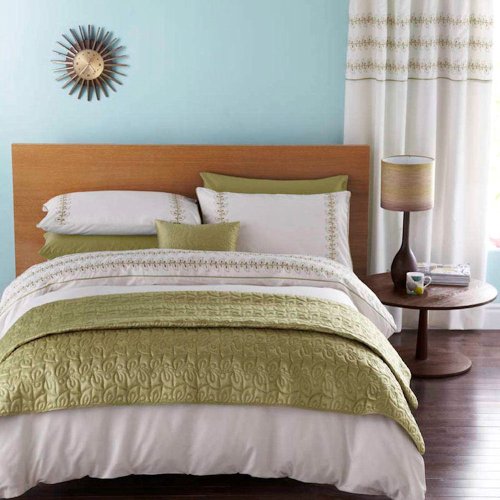 Leaves Cream & Green Embroidered Double Duvet Quilt Cover Catherine Lansfield