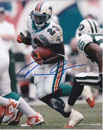 Ronnie Brown Autographed Miami Dolphins 8x10 Photo