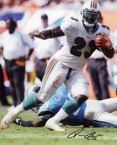 Ronnie Brown Miami Dolphins - In White Jersey - 8x10 Autographed Photograph