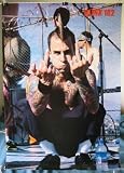 Blink 182 POSTER 21x31 Travis Barker flipping off the world with both hands