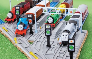 Childrens Toyshop  Toys : Tomy Thomas & Friends Motor Road & Rail Accessories: Sodor Rail Yard
