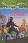 La Noche De Las Ninjas (Night Of The Ninjas) (Turtleback School & Library Binding Edition) (Casa del Arbol (Pb)) (Spanish Edition)