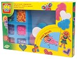 Eigenschaften SES creative 00665 / SES creative 00665 - Bügelperlenset Mädchen, Schmetterlinge und Herzen 2400Stück