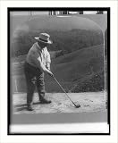 Historic Print (L): The statesman's playtime--Hon. William H. Taft on the golf links, at Hot Springs, Va.