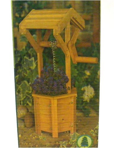 Childrens Toyshop  Outdoor Living : 45cm wooden wishing well planter