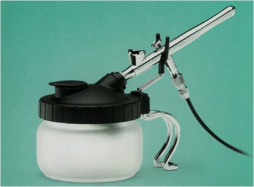 Iwata-Medea Cleaning Station