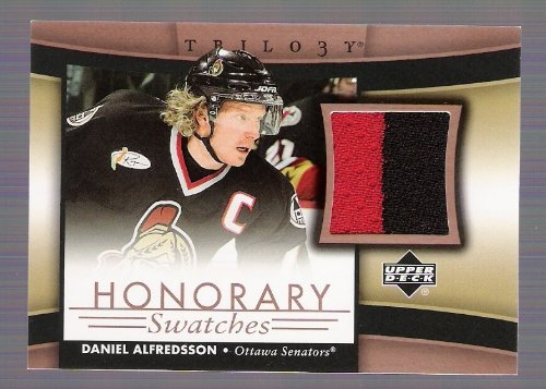 DANIEL ALFREDSSON 2005-06 Upper Deck Trilogy Honorary Swatches JERSEY CARD Ottawa Senators Hockey