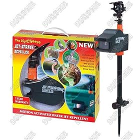 Jet Spray Water Repeller - Detects & Repels Cat Dog Bird Squirrel, etc.