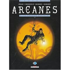 Arcanes, tome 3 : Le Dossier Karadine