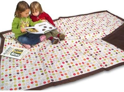 Water-Resistant Outdoor Blanket, in Dots
