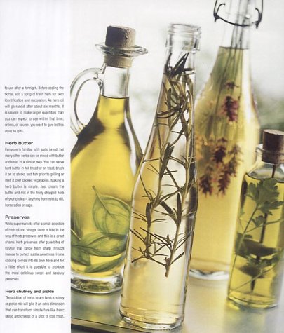 Good Housekeeping - Herb Book: How to Grow and Cook with Herbs Successfully