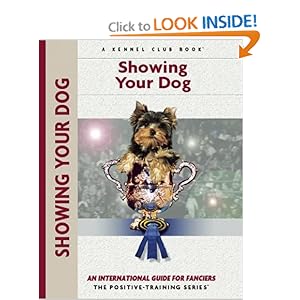 Showing Your Dog (Training Book Series) [Paperback]