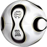 Adidas Matchball Teamgeist WM2006 running white-black-metallic gold - 5 Adidas Matchball Teamgeist WM2006 running white-black-metallic gold - 5