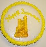 Gourmet Food : Cookie Cake Pie with Almond Cookie and Raspberry Cake 9'-Topped with Tropical Punch Sand Castle Gummie