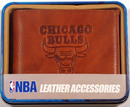 Chicago Bulls Embossed Passcase