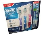 Oral-B CrossAction Battery-Powered Toothbrush, Pack of 3, Plus Two Extra Replacement Brush Heads (Colors may vary) - Soft