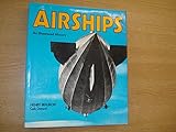 Airships : an illustrated history