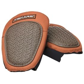 Fiskars Garden Knee Pads Plus #9437 by 
